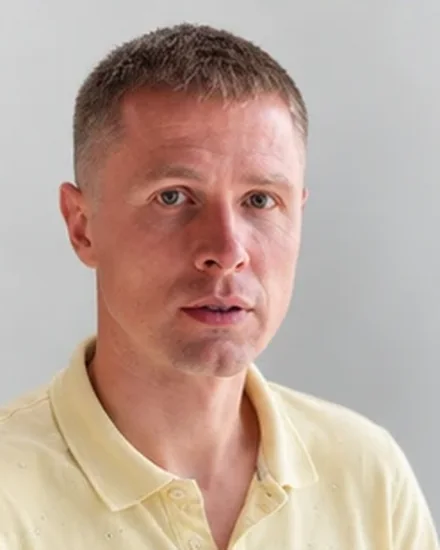 Ruslan P., Sales Director